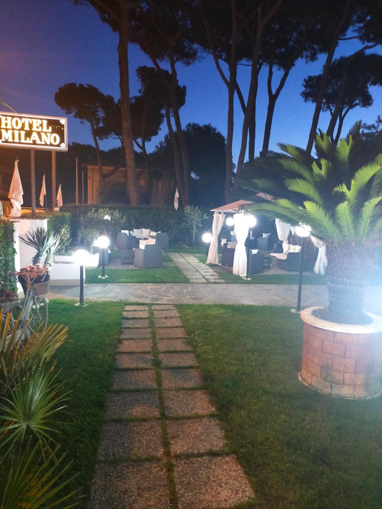 Hotel Milano Marina di Pietrasanta Esterno foto