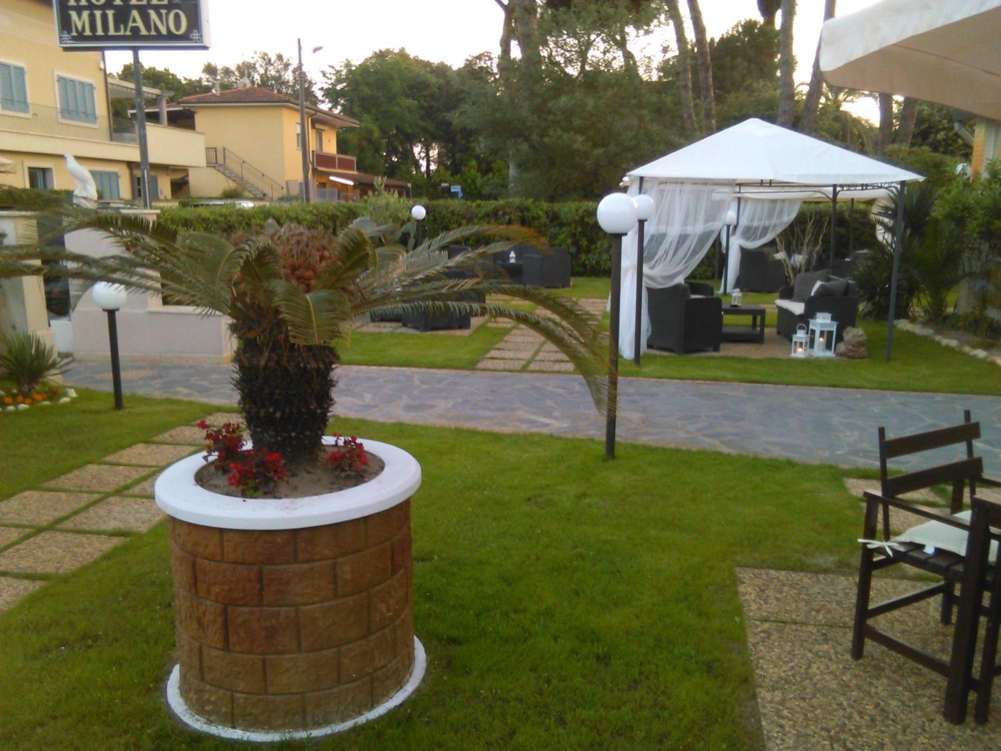 Hotel Milano Marina di Pietrasanta Esterno foto