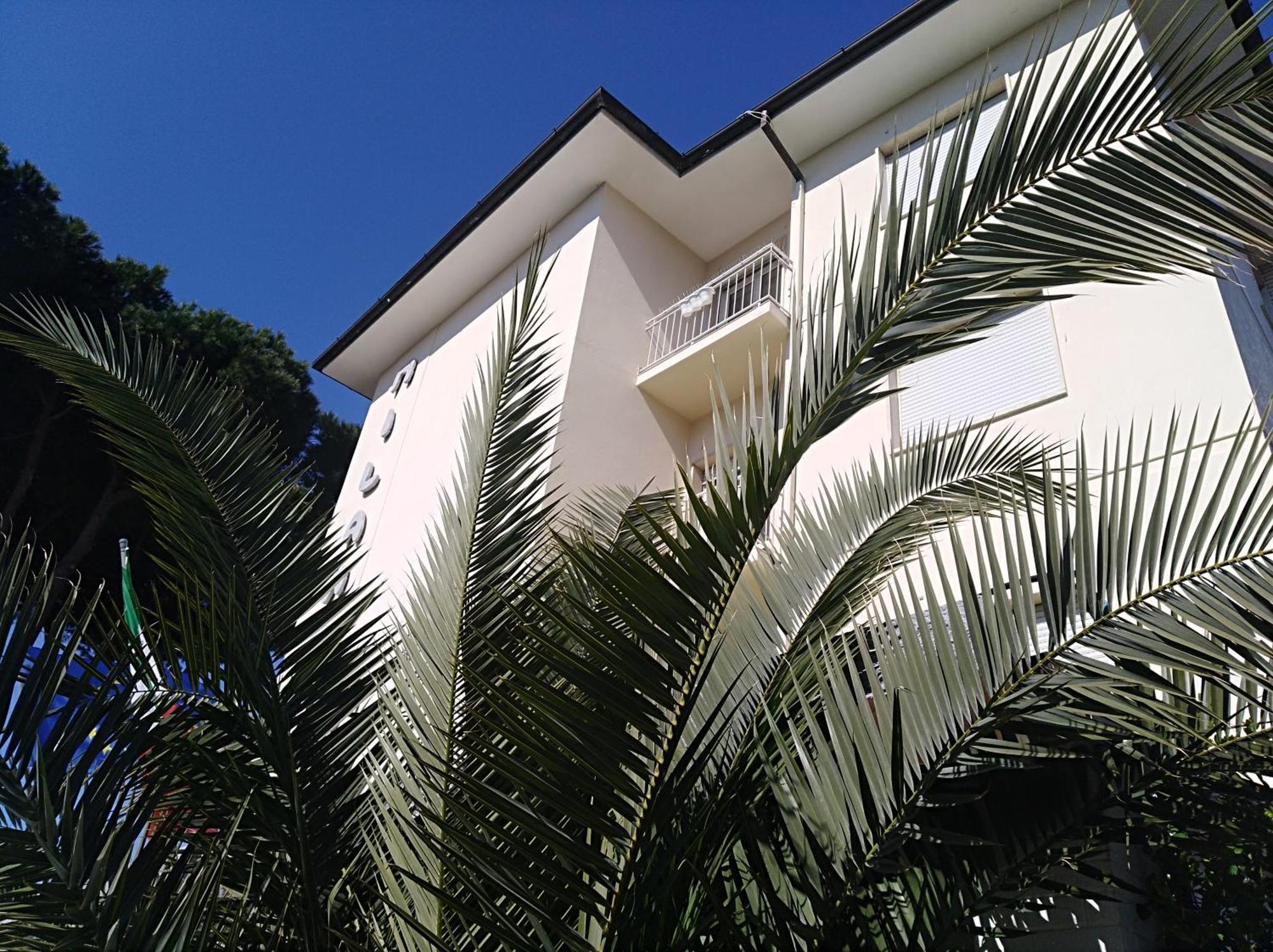 Hotel Milano Marina di Pietrasanta Esterno foto